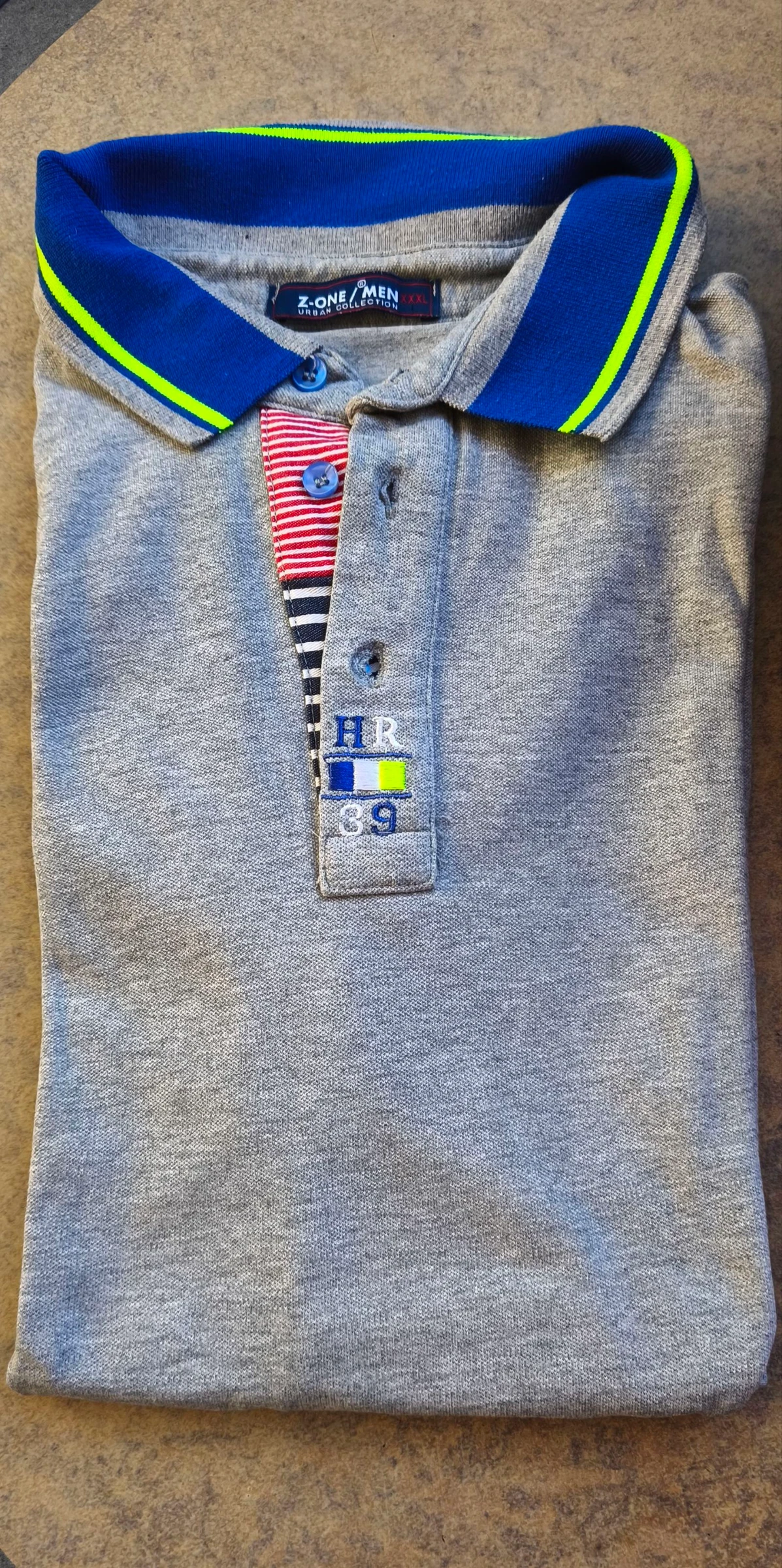 Summer lot, FILA, Converse, Lois... – photo 5